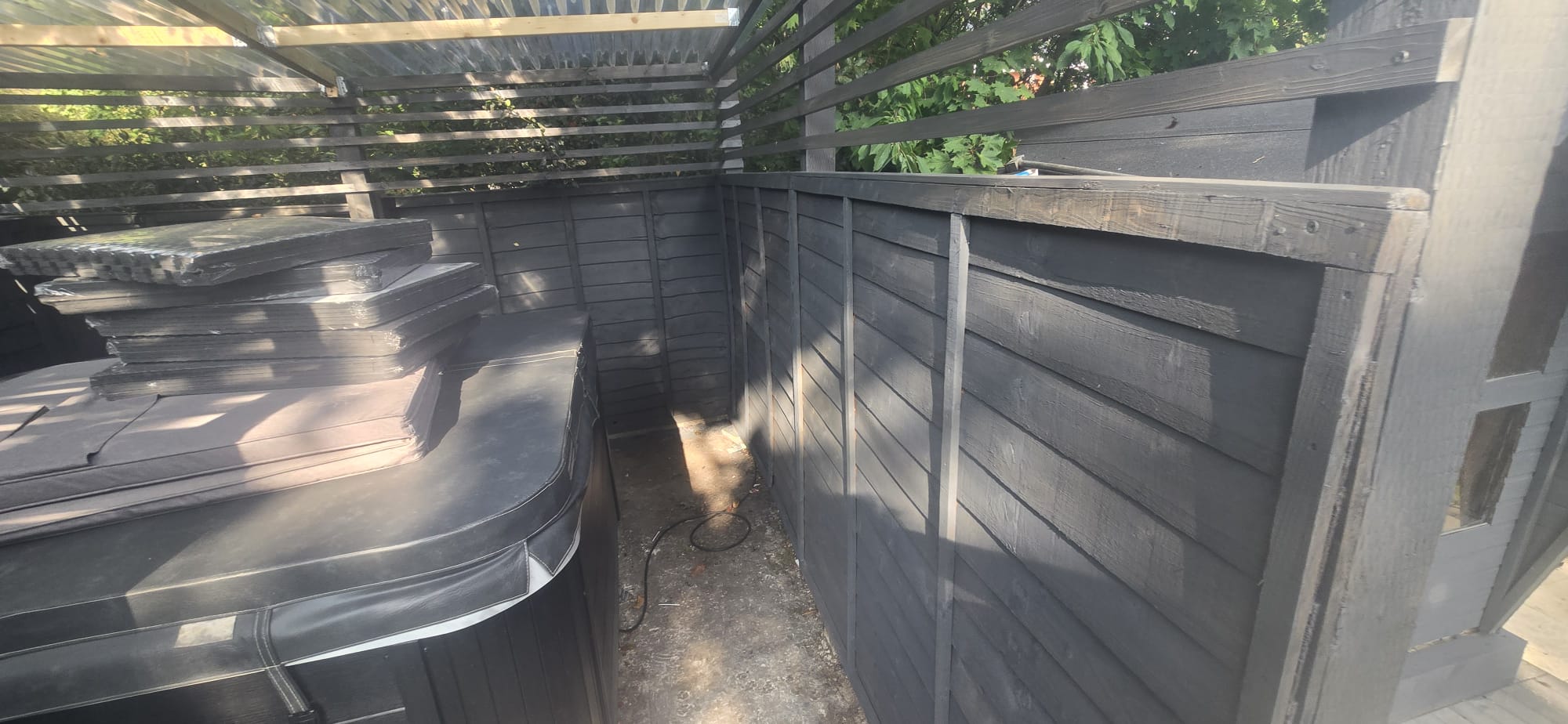decking Cleaning & restoration Services
