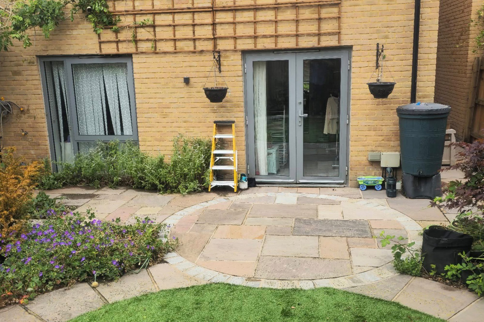 Exterior cleaning services